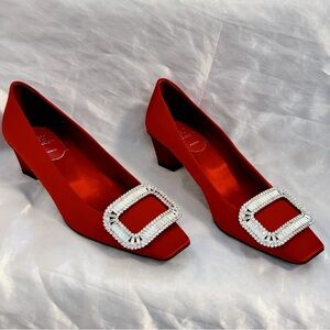Roger Vivier Satin Pumps